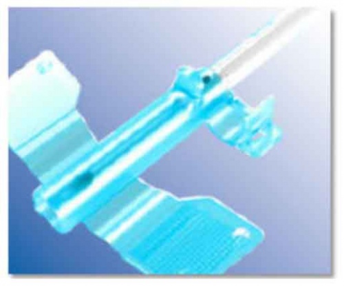 Safety fistula needle